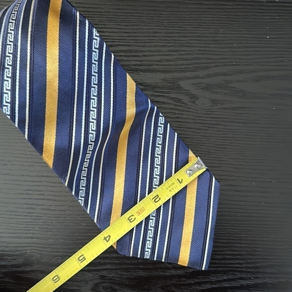 Versace Vintage Silk Greek Key Tie Navy Gold - Picture 8 of 9